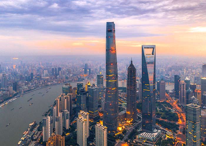 令人驚歎的上海中心大廈