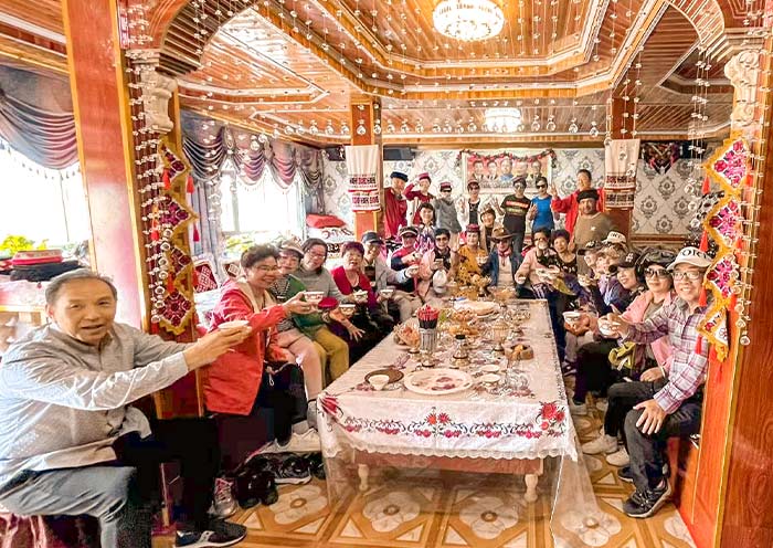 tajik-family-visit1