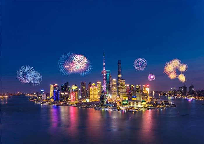 夜遊黃浦江 | 上海浦西歴史風情/浦東現代繁華璀璨夜景之旅