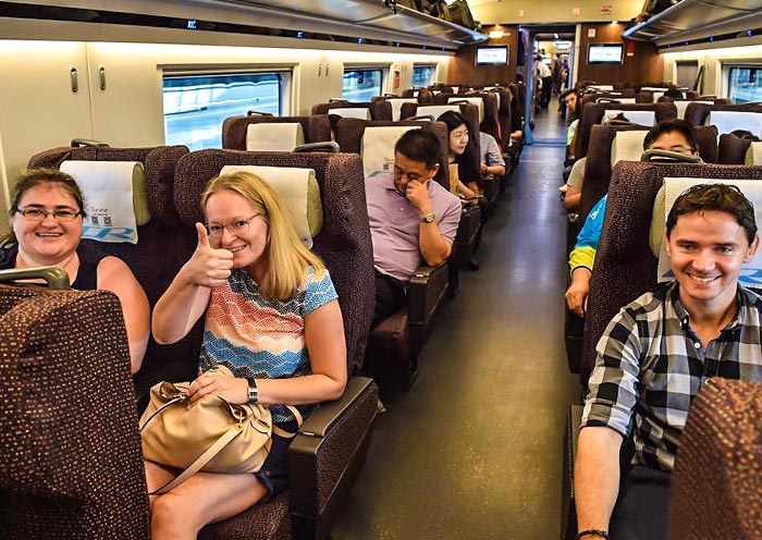 beijing-shanghai-bullet-train2